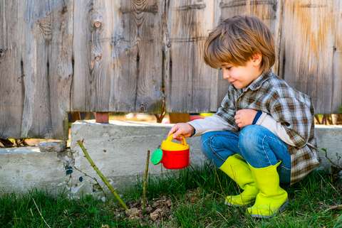 An Ostern geht es ab nach draußen: Im Garten gibt es viel zu entdecken