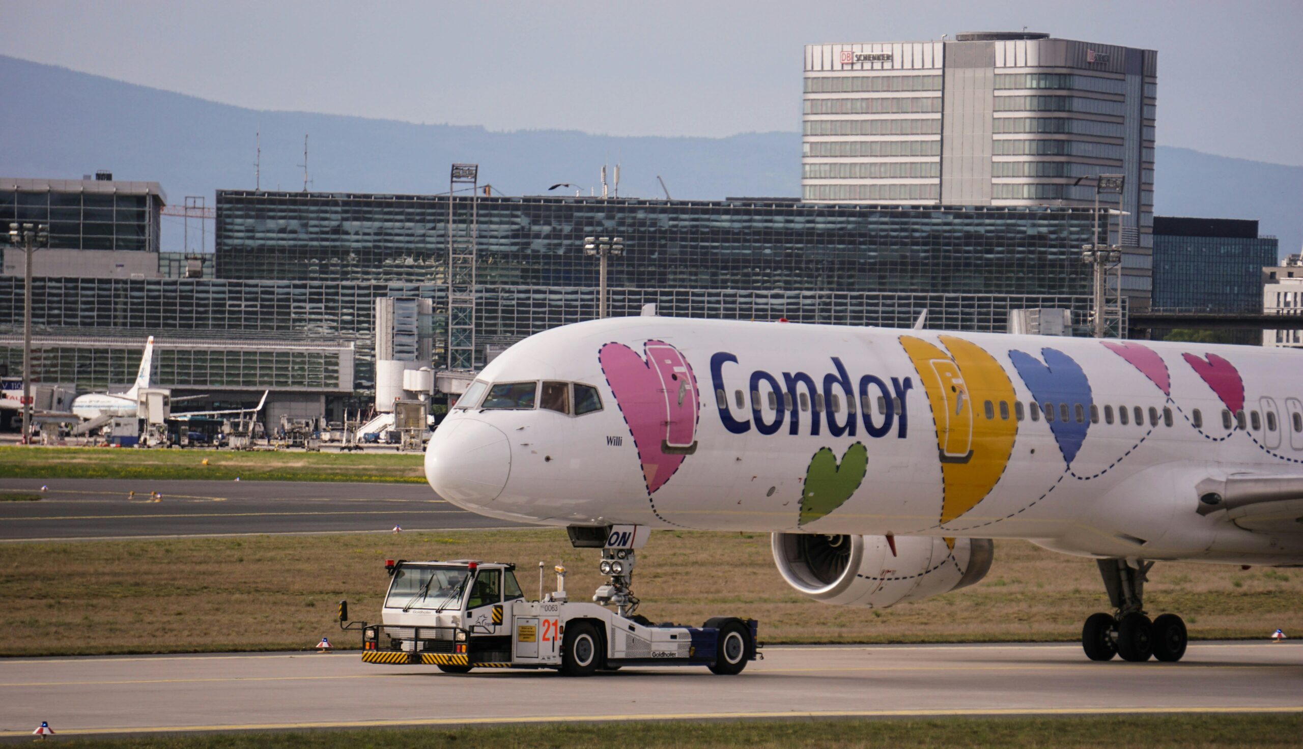 Hochsommer 2024 Noch mehr Flüge von Frankfurt nach Palma de Mallorca