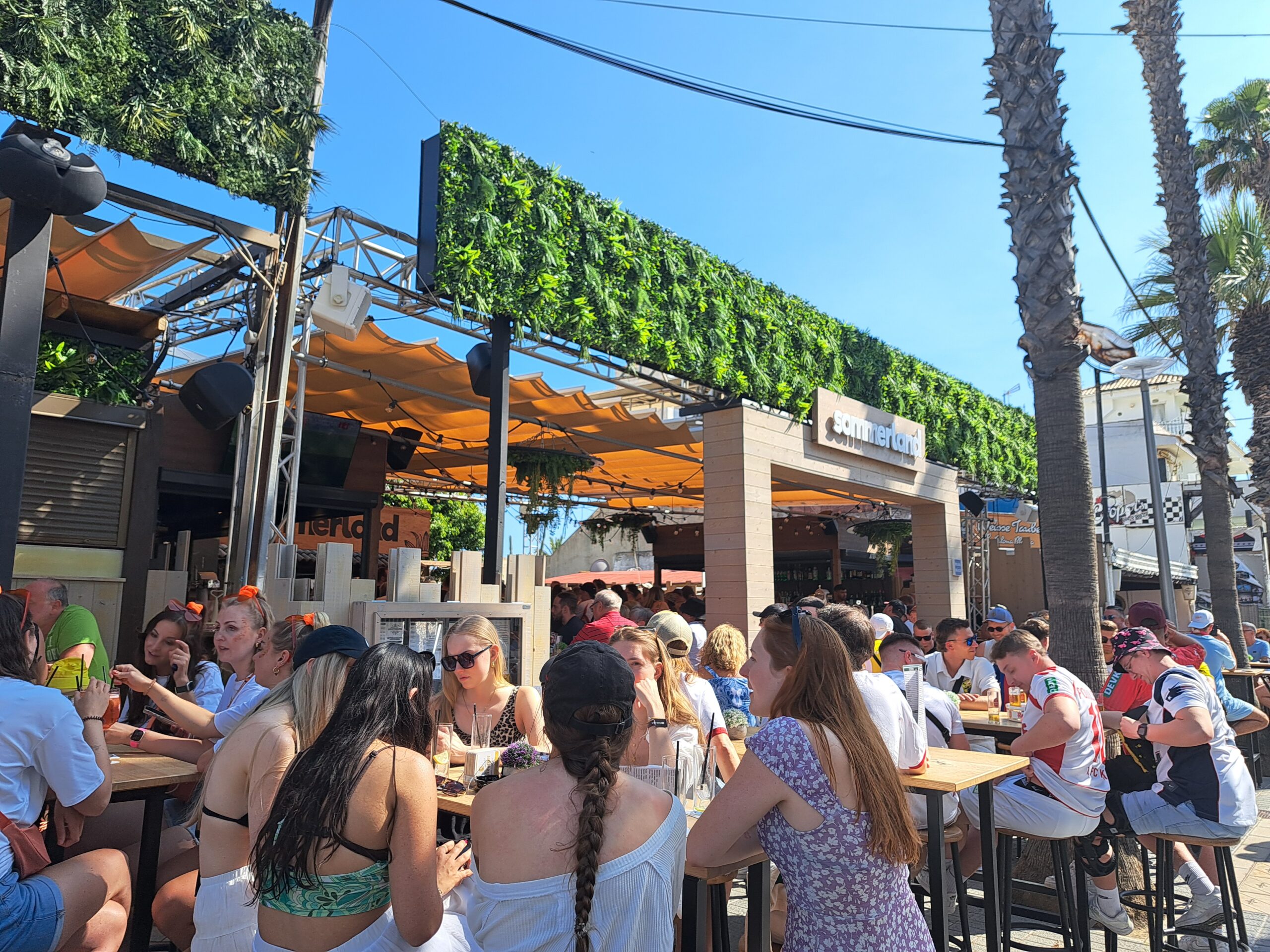 Das „Sommerland“ auf Mallorca: Ein Biergarten wie kein anderer