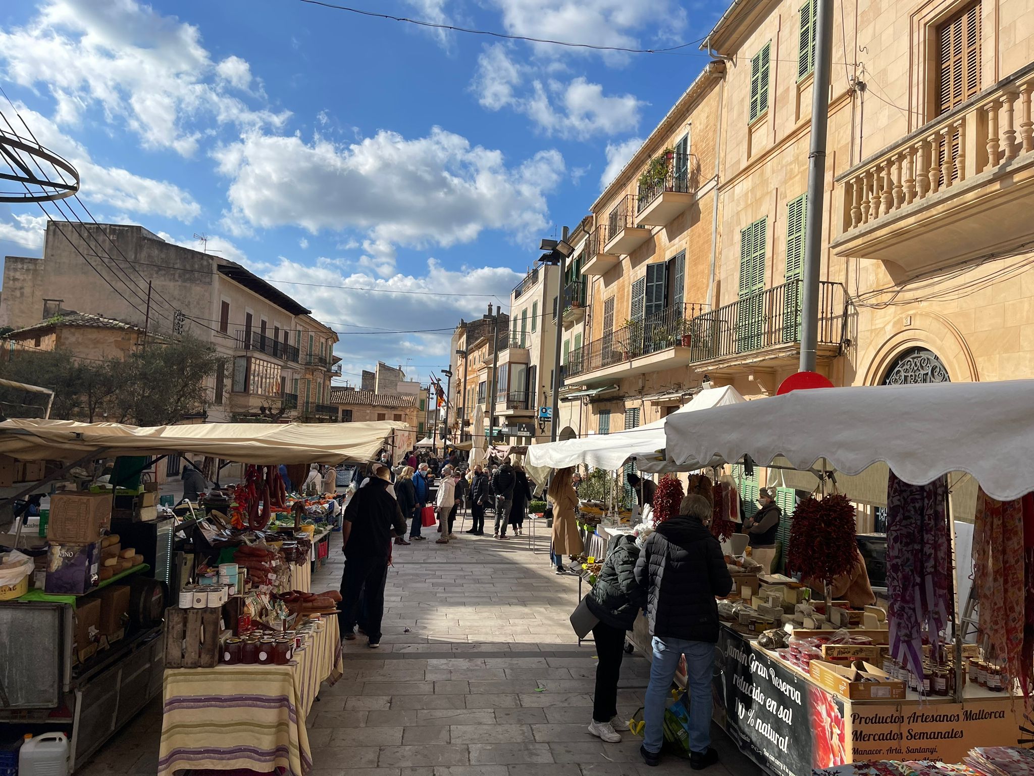 Mallorca: Warum der Markt von Santanyí als schönster Wochenmarkt gilt