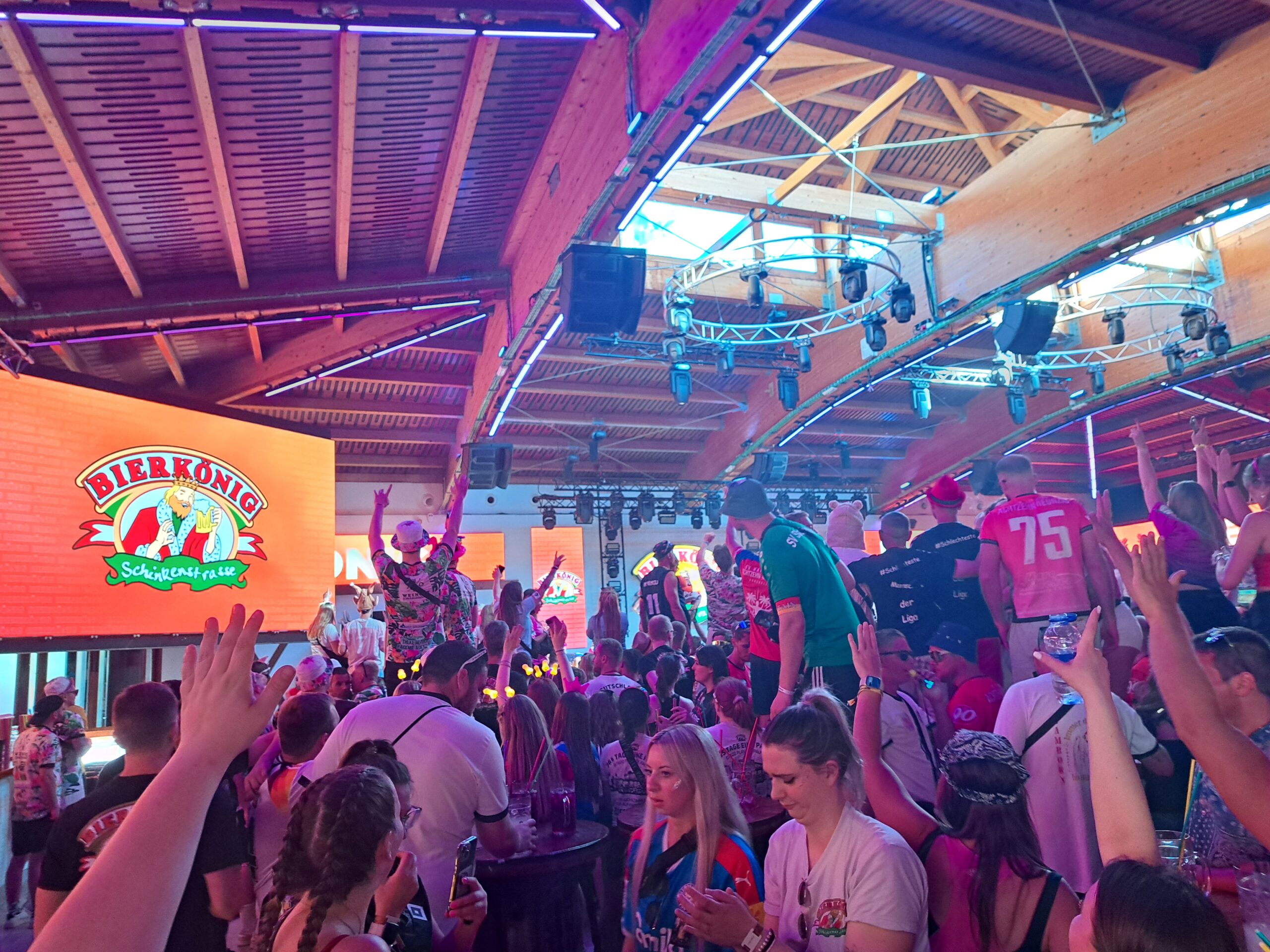 Jahreswechsel-Marathon im Bierkönig: Line-Up steht fest!