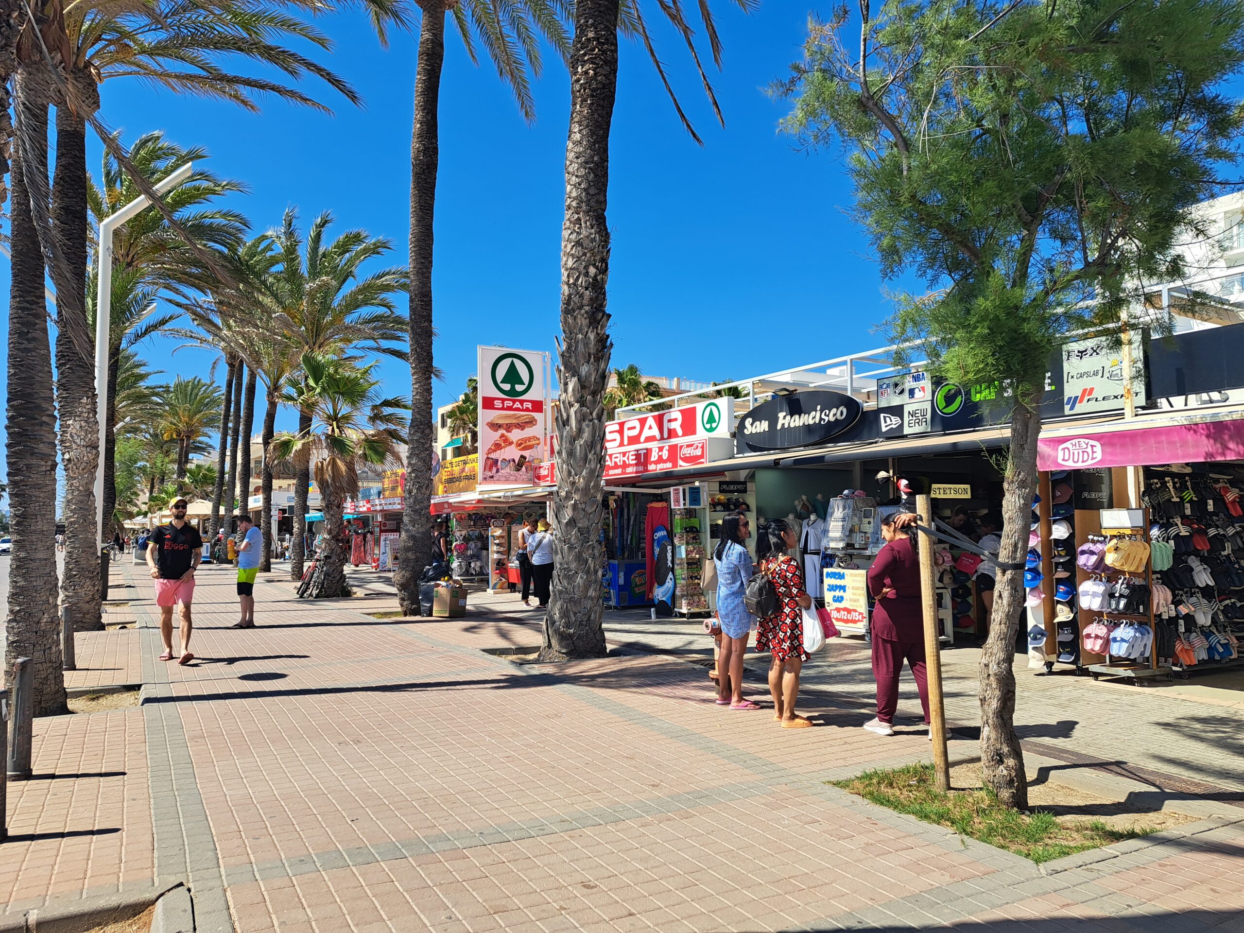 Schluss mit lustig! Mallorca-Händler verbieten Fotos in Läden