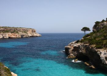 Mallorcas Buchten entdecken: Sonne, Wellen & Meer